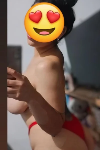 Vicky (25 años) — Ituzaingó, Argentina - 6