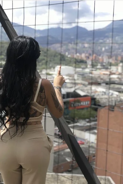 Carla (24 años) — Madrid, España - 7