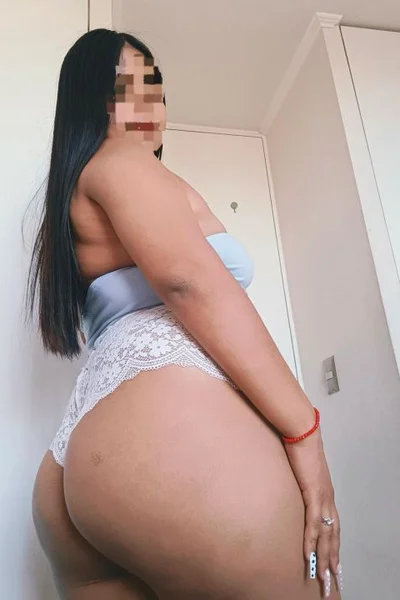 Tania (25 years) — San Miguel, Chile - 11