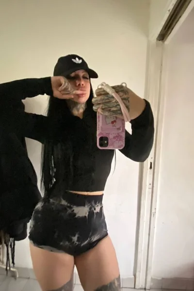 Julieta Vip (22 years) — Palermo, Argentina - 4