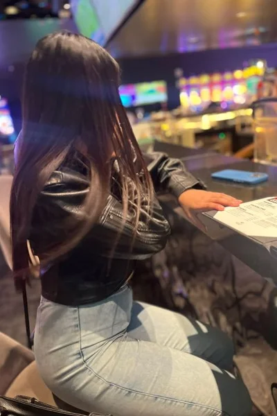 Julieta (23 años) — Pilar, Argentina - 25