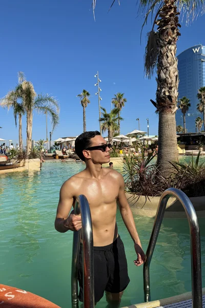 Armando (25 anos) — Madrid, España - 4