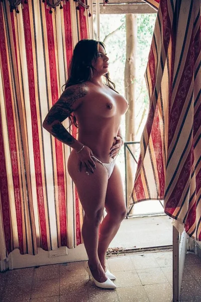 Sabrina Ardiente (33 years) — San Miguel, Argentina - 66