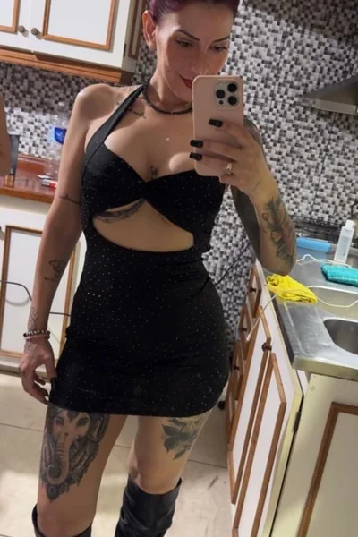 Sol (31 years) — Rosario, Argentina - 11