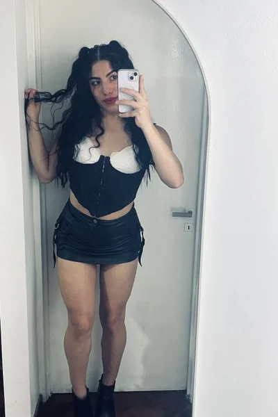 Renata (26 años) — Capital, Argentina - 9