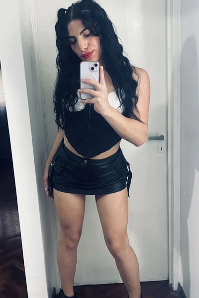 Renata (26 años) — Capital, Argentina - 12