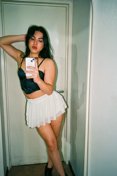 Renata (26 años) — Capital, Argentina - 4