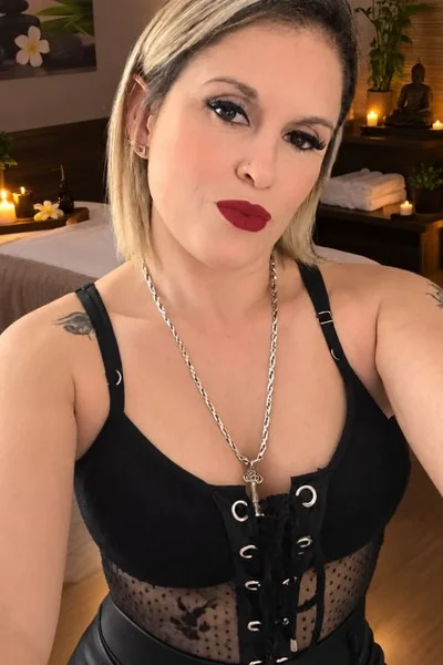 Micaela (29 años) — San Miguel, Argentina - 2
