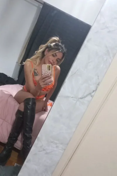 Ambar B (31 años) — Recoleta, Argentina - 36