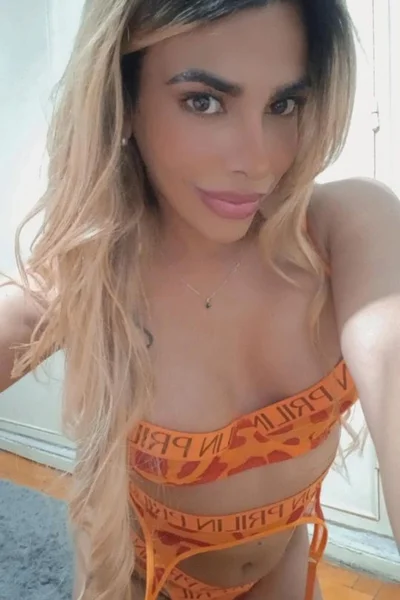 Ambar B (31 años) — Recoleta, Argentina - 38
