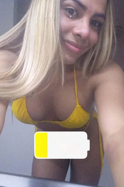 Ambar B (31 años) — Recoleta, Argentina - 47