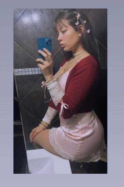 Nicky (22 años) — Microcentro, Argentina - 18