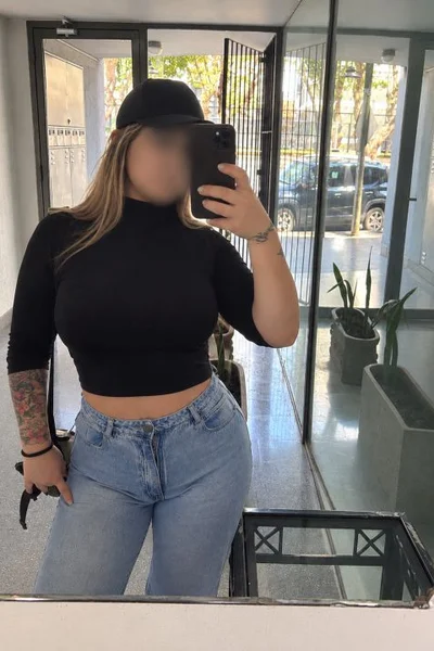 Luna (26 años) — Vicente López, Argentina - 2