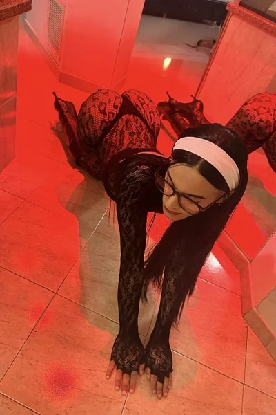 Baby Julieta (22 años) — Microcentro, Argentina - 22