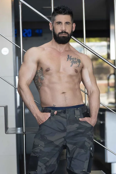 Justin (45 anos) — Madrid, España - 4