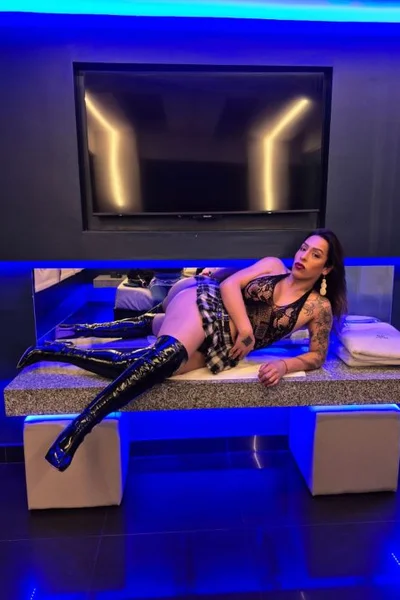 Alexandra (30 years) — Villa Urquiza, Argentina - 44