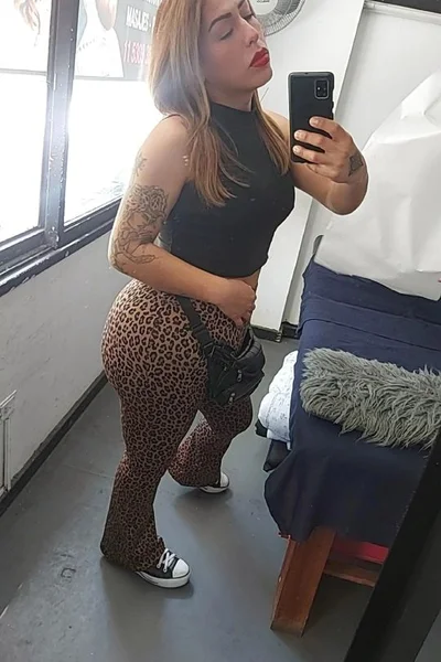 Alexandra (31 años) — Villa Urquiza, Argentina - 69
