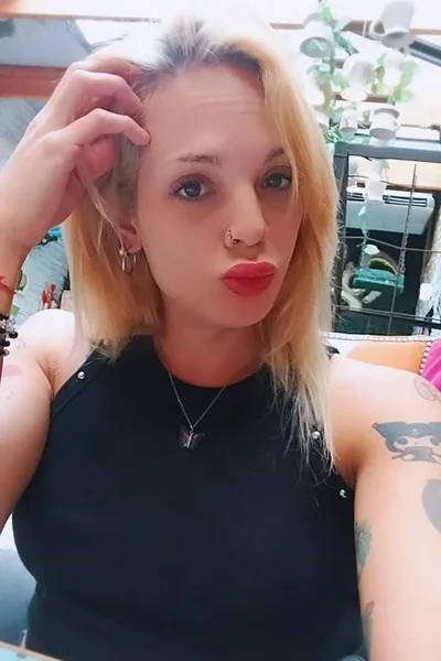 Pia (28 anos) — La Matanza, Argentina - 10