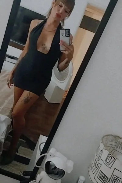 Pia (28 anos) — La Matanza, Argentina - 27