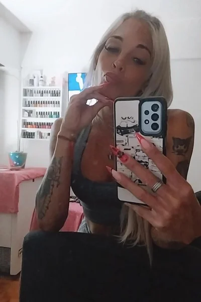 Pia (28 anos) — La Matanza, Argentina - 71