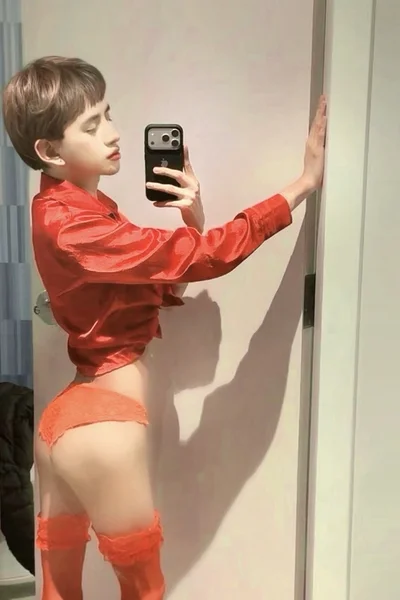 Uri (18 years) — Ciudad de México, México - 3