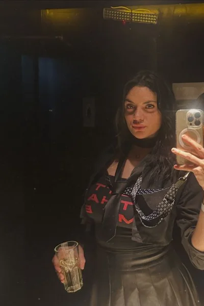 Julieta (25 años) — San Telmo, Argentina - 1