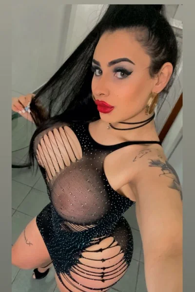 Giovanna M (24 años) — Palermo, Argentina - 25