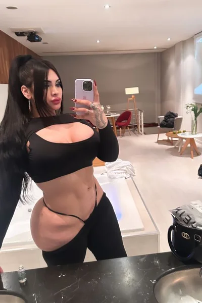 Giovanna M (24 años) — Palermo, Argentina - 6