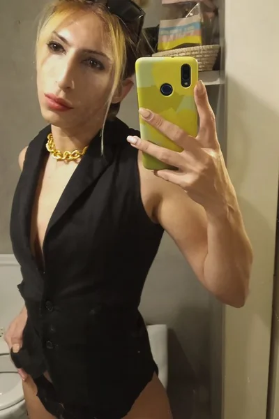 Nacha Hilton (26 años) — Palermo, Argentina - 25