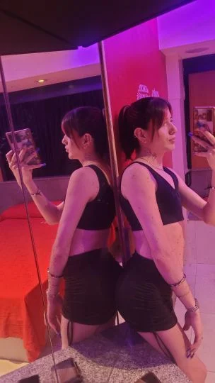 Luz Martina (24 years) — Hurlingham, Argentina - 111
