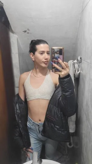 Luz Martina (24 years) — Hurlingham, Argentina - 105