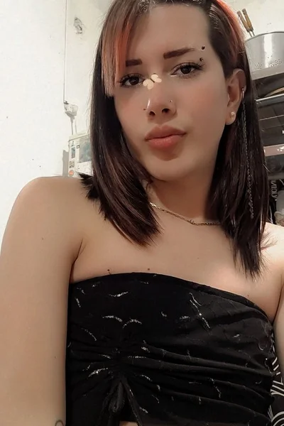 Luz Martina (24 years) — Hurlingham, Argentina - 123