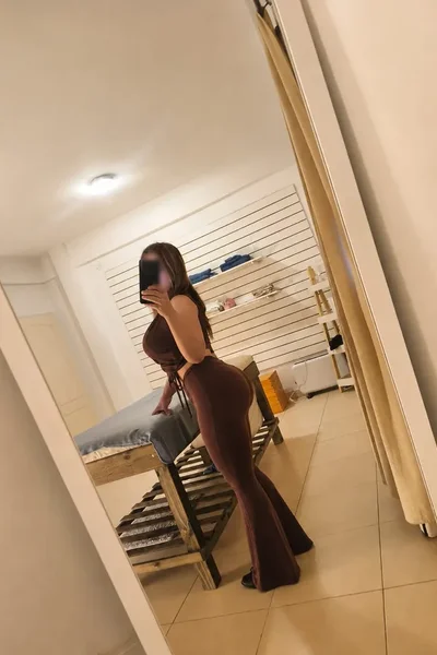 Zaira (46 years) — Belgrano, Argentina - 7