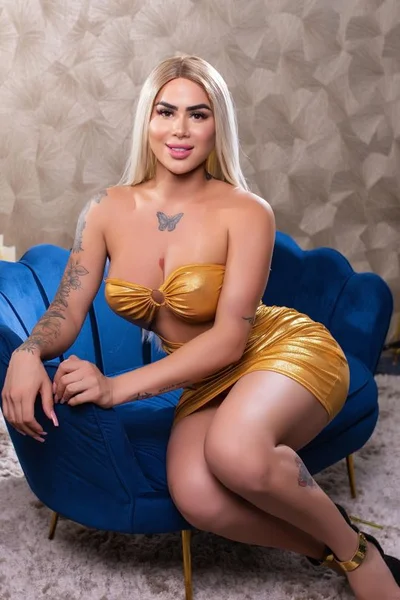 Karol (24 años) — Barcelona, España - 28