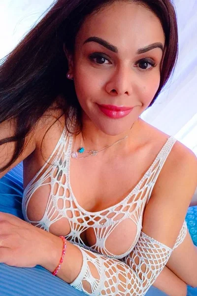 Camila Villanueva (34 anos) — Microcentro, Argentina - 133