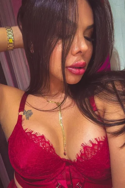 Camila Villanueva (34 anos) — Microcentro, Argentina - 13