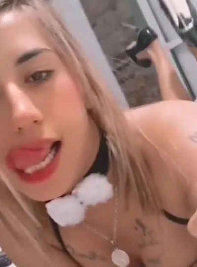Luli (23 años) — Punta del Este, Uruguay - 1