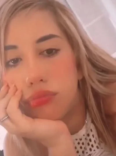 Luli (23 años) — Punta del Este, Uruguay - 4