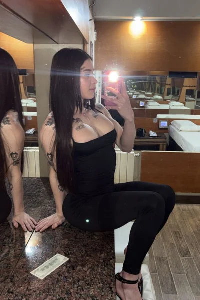 Kimberly P (20 años) — Palermo, Argentina - 64