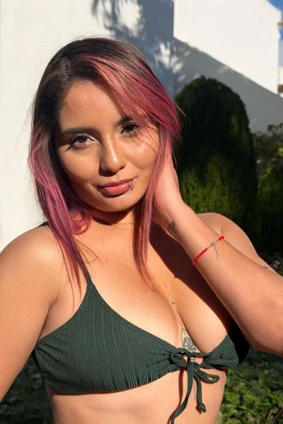 Astrid (26 años) — Marbella, España - 6