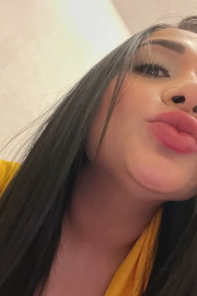 Andrea (27 años) — Barcelona, España - 6