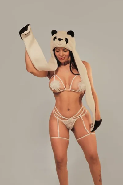 Katalina (29 años) — Madrid, España - 10
