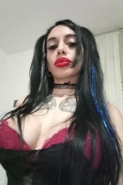 Belu (27 años) — Rosario, Argentina - 28