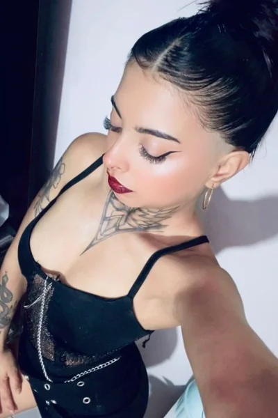 Luna (22 años) — Balvanera, Argentina - 20
