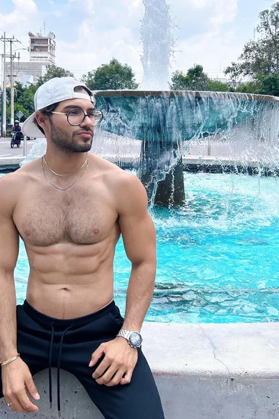 Jonathan (31 years) — Ciudad de México, México - 33