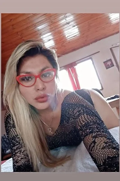 Mica Xxx (28 years) — Bahía Blanca, Argentina - 90