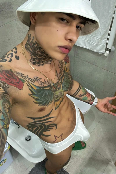 Alejandro (26 anos) — Madrid, España - 7