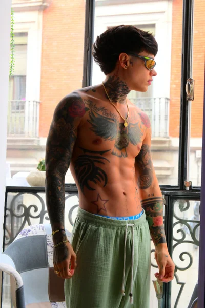 Alejandro (26 anos) — Madrid, España - 14