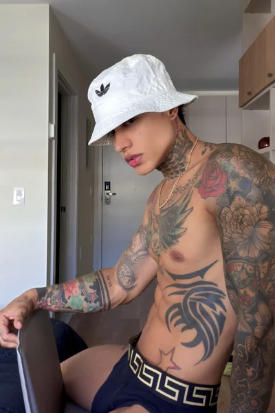Alejandro (26 anos) — Madrid, España - 6