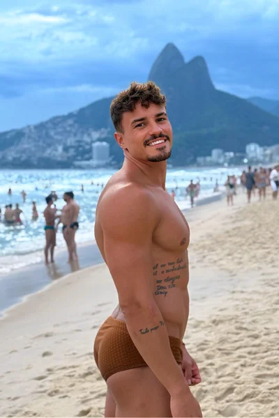 Eduardo (25 years) — São Paulo, Brasil - 7